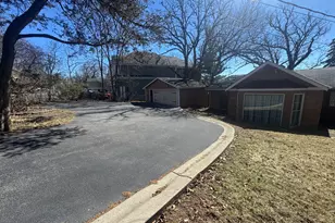 24301 Forest Dr N, Lake Zurich, IL 60047 - Photo 18