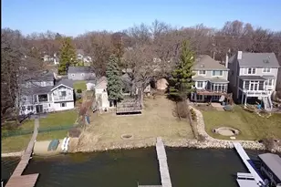 24301 Forest Dr N, Lake Zurich, IL 60047 - Photo 6