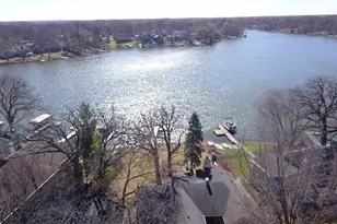 24301 Forest Dr N, Lake Zurich, IL 60047 - Photo 2