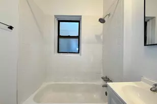 933 W Sunnyside Ave, Chicago, IL 60640 - Photo 20