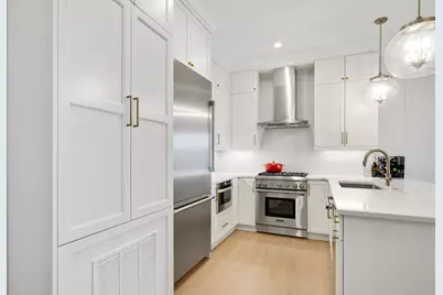 [Address not provided], Chicago, IL 60613 - Photo 6