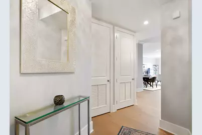 [Address not provided], Chicago, IL 60613 - Photo 2