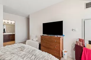 900 Chicago Ave, Evanston, IL 60202 - Photo 18