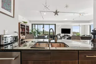 900 Chicago Ave, Evanston, IL 60202 - Photo 12