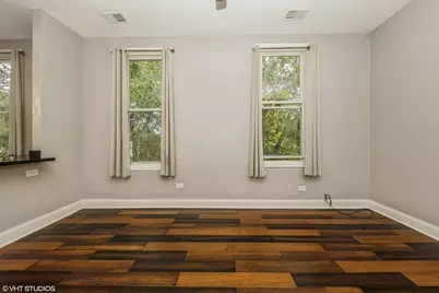 2734 W 18th Street #2R, Chicago, IL 60608 - Photo 2