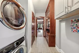 5054 S Woodlawn Ave, Chicago, IL 60615 - Photo 2