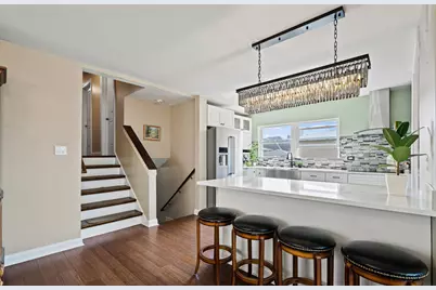 8821 Congress Park Avenue, Brookfield, IL 60513 - Photo 6