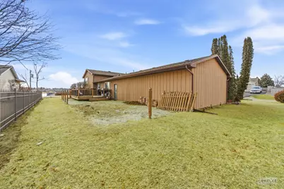 1238 Lakewood Drive, Somonauk, IL 60552 - Photo 4