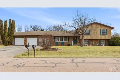 1238 Lakewood Drive, Somonauk, IL 60552 - Photo 1