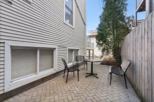 2426 W Lyndale St, Chicago, IL 60647 - Photo 44