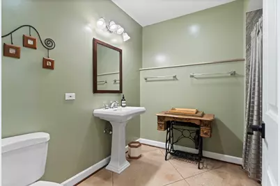 2426 W Lyndale Street, Chicago, IL 60647 - Photo 38