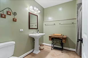 2426 W Lyndale St, Chicago, IL 60647 - Photo 38