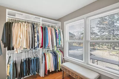 512 Bay Road, McHenry, IL 60051 - Photo 14