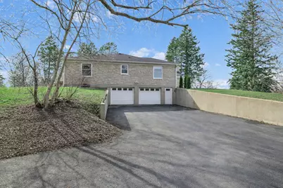 512 Bay Road, McHenry, IL 60051 - Photo 32