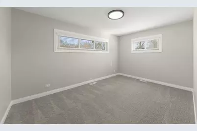 405 Turf Lane, Wheaton, IL 60187 - Photo 20