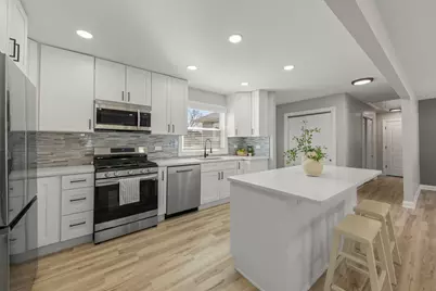 405 Turf Lane, Wheaton, IL 60187 - Photo 6