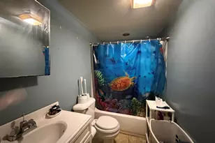 523 W 9th St, Gibson City, IL 60936 - Photo 16