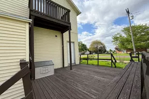 523 W 9th St, Gibson City, IL 60936 - Photo 20