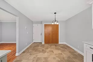 20224 S Frankfort Square Rd, Frankfort, IL 60423 - Photo 2