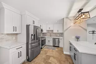 20224 S Frankfort Square Rd, Frankfort, IL 60423 - Photo 6