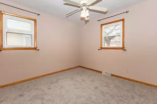 1850 45th St, Rock Island, IL 61201 - Photo 12