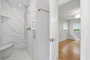 212 E Monterey Ave, Schaumburg, IL 60193 - Photo 18