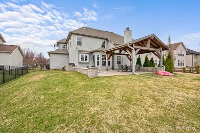 647 Bennett Drive, North Aurora, IL 60542 - Photo 42