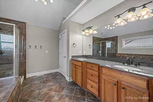 647 Bennett Dr, North Aurora, IL 60542 - Photo 26