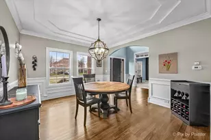 647 Bennett Dr, North Aurora, IL 60542 - Photo 8