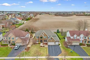 647 Bennett Dr, North Aurora, IL 60542 - Photo 44