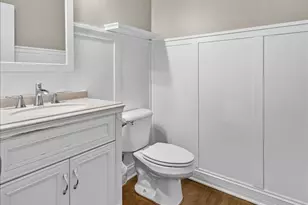 647 Bennett Dr, North Aurora, IL 60542 - Photo 20