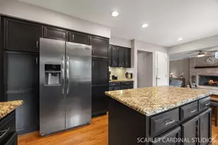 2875 Carriage Way, Aurora, IL 60504 - Photo 8