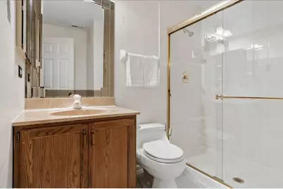 [Address not provided], Naperville, IL 60563 - Photo 14