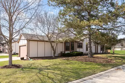 933 Wheaton Oaks Drive, Wheaton, IL 60187 - Photo 26