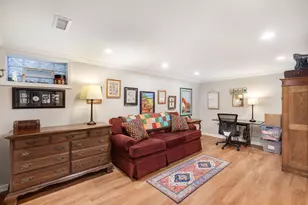 933 Wheaton Oaks Dr, Wheaton, IL 60187 - Photo 20