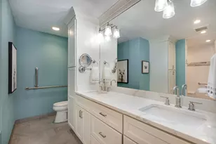 933 Wheaton Oaks Dr, Wheaton, IL 60187 - Photo 16