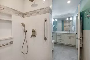 933 Wheaton Oaks Dr, Wheaton, IL 60187 - Photo 18