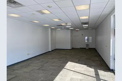 1227 Route 83 Route N #D, Grayslake, IL 60030 - Photo 8