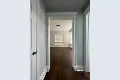 916 W 68th Street #2W, Chicago, IL 60621 - Photo 2