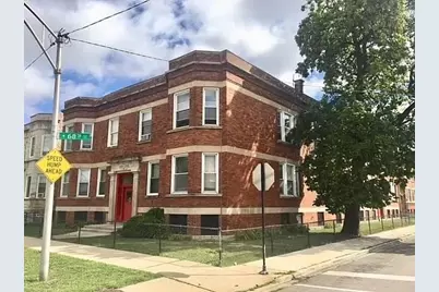 916 W 68th Street #2W, Chicago, IL 60621 - Photo 1