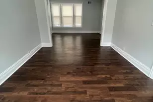 916 W 68th St, Chicago, IL 60621 - Photo 4