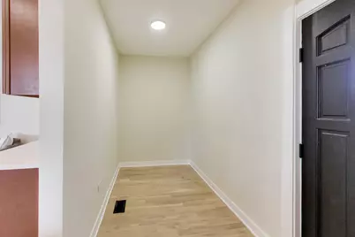 6730 W Dakin Street, Chicago, IL 60634 - Photo 12