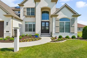 604 Cayman Way, Savoy, IL 61874 - Photo 2