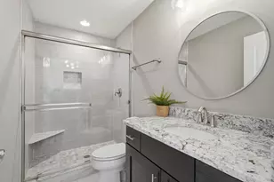 28 Pinnacle Ct, Naperville, IL 60565 - Photo 24