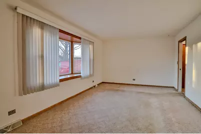 7N240 West End Road, Roselle, IL 60172 - Photo 32