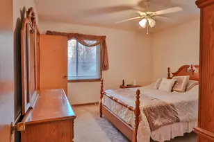 7N240 West End Rd, Roselle, IL 60172 - Photo 24