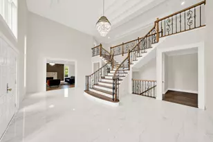 5 S Meadow Ct, South Barrington, IL 60010 - Photo 6