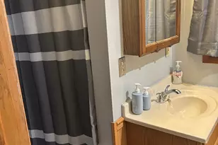 1017 Pulaski St, Peru, IL 61354 - Photo 10