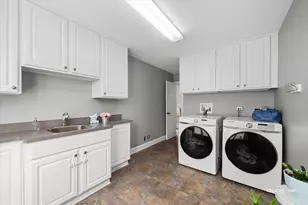 4515 Barr Creek Ln, Naperville, IL 60564 - Photo 18