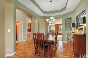 9490 Diana Ln, Huntley, IL 60142 - Photo 4